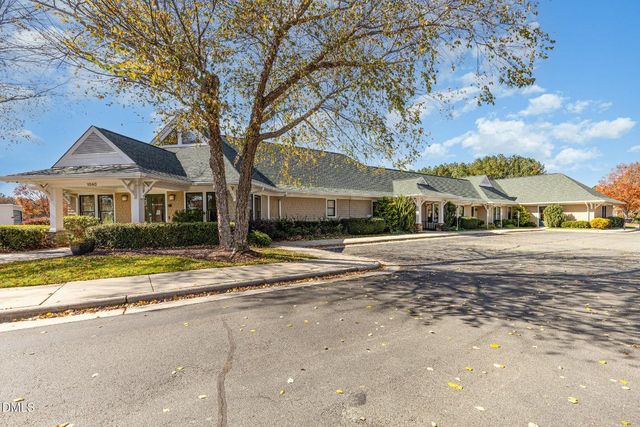 33 Willow Creek Court, Pittsboro, NC 27312