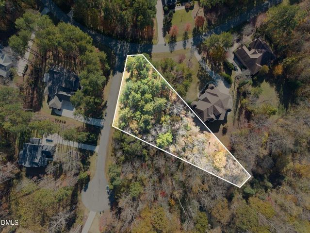 33 Willow Creek Court, Pittsboro, NC 27312