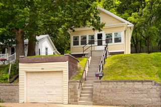 323 BENTON Street, Council Bluffs, IA 51503