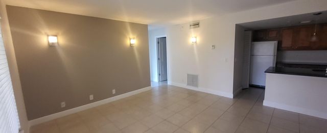 4850 Sable Pine Circle C1, West Palm Beach, FL 33417