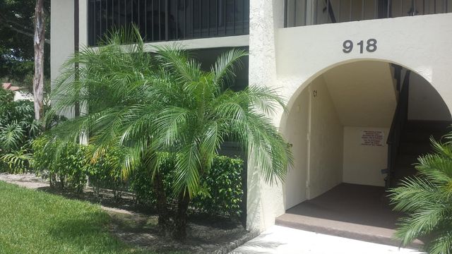 4850 Sable Pine Circle C1, West Palm Beach, FL 33417