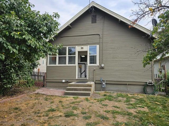 416 S Maple St, Colville, WA 99114