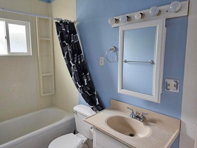 416 S Maple St, Colville, WA 99114