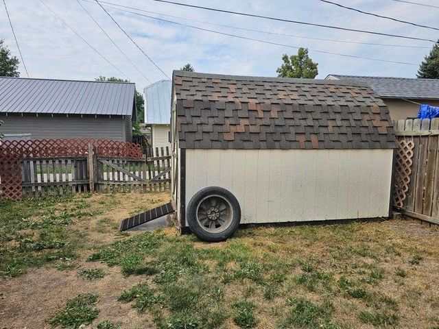 416 S Maple St, Colville, WA 99114