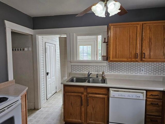 416 S Maple St, Colville, WA 99114