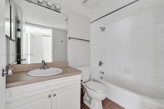 520 SE 5th Ave 2408, Fort Lauderdale, FL 33301