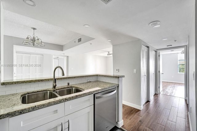 520 SE 5th Ave 2408, Fort Lauderdale, FL 33301