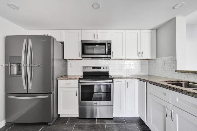 520 SE 5th Ave 2408, Fort Lauderdale, FL 33301