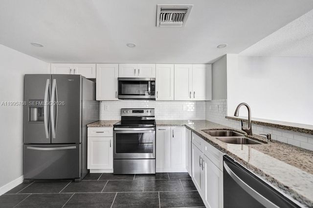 520 SE 5th Ave 2408, Fort Lauderdale, FL 33301