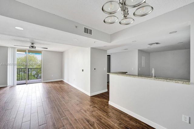 520 SE 5th Ave 2408, Fort Lauderdale, FL 33301