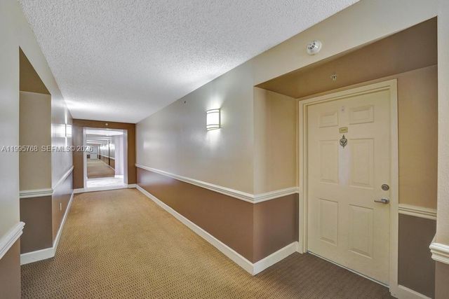 520 SE 5th Ave 2408, Fort Lauderdale, FL 33301