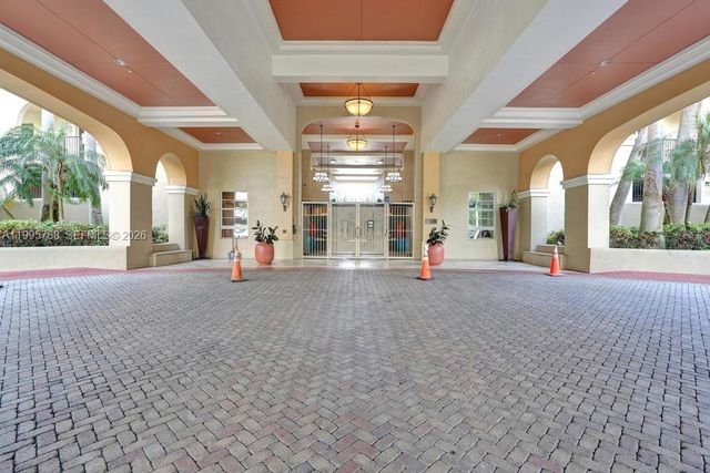 520 SE 5th Ave 2408, Fort Lauderdale, FL 33301