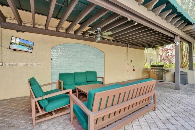 520 SE 5th Ave 2408, Fort Lauderdale, FL 33301