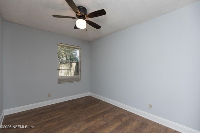 4417 KEN KNIGHT Drive N, Jacksonville, FL 32209