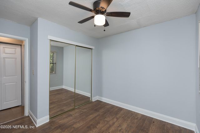 4417 KEN KNIGHT Drive N, Jacksonville, FL 32209