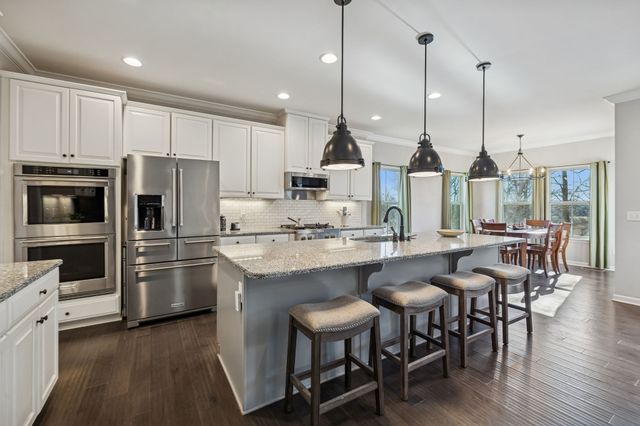 6820 Falls Ridge Ln, College Grove, TN 37046