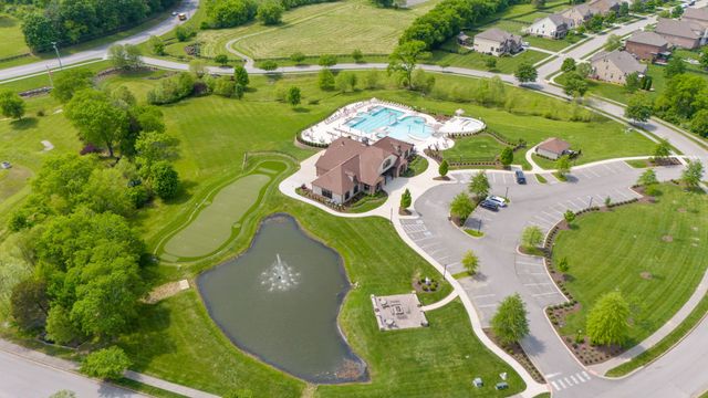 6820 Falls Ridge Ln, College Grove, TN 37046