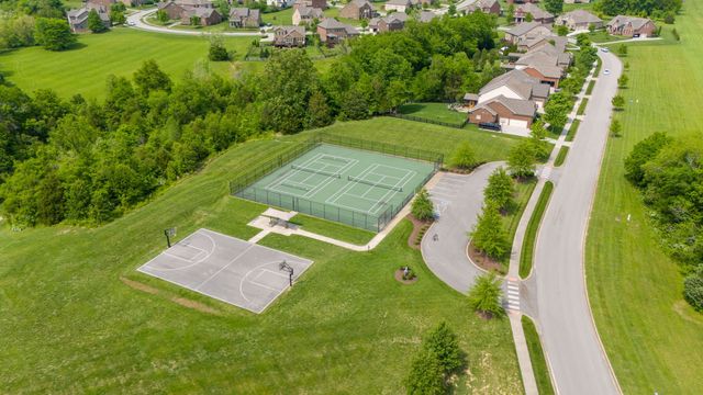 6820 Falls Ridge Ln, College Grove, TN 37046