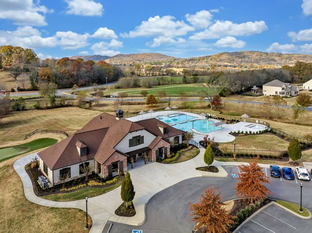 6820 Falls Ridge Ln, College Grove, TN 37046