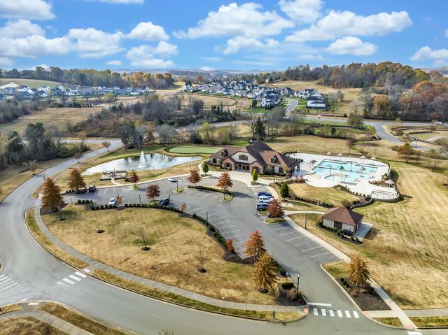 6820 Falls Ridge Ln, College Grove, TN 37046