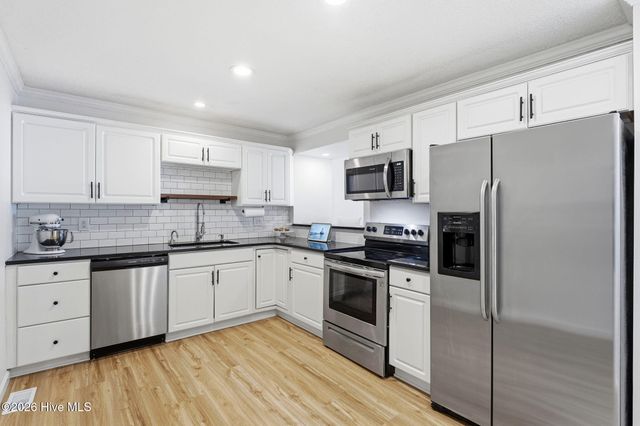 1425 Central Drive, Southern Pines, NC 28387