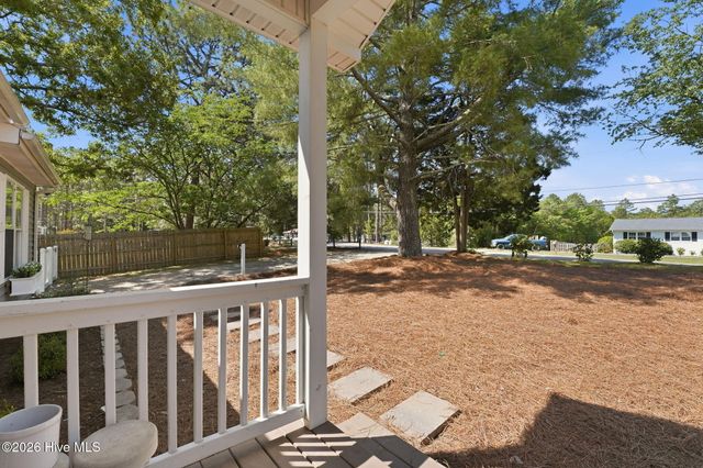 1425 Central Drive, Southern Pines, NC 28387