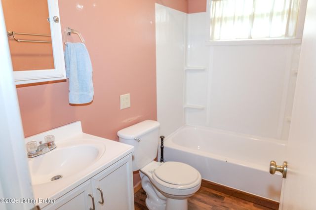 106 W 1st St, Hanover, IN 47243