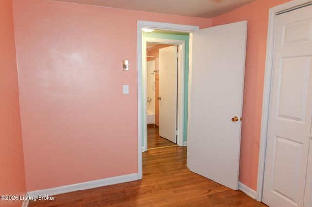 106 W 1st St, Hanover, IN 47243