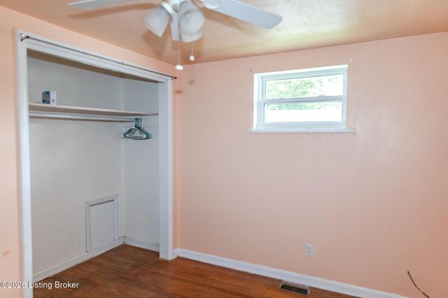 106 W 1st St, Hanover, IN 47243
