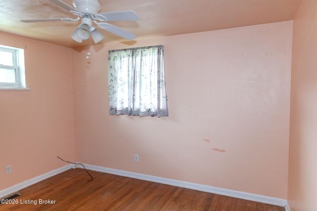 106 W 1st St, Hanover, IN 47243