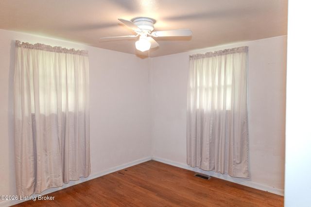 106 W 1st St, Hanover, IN 47243