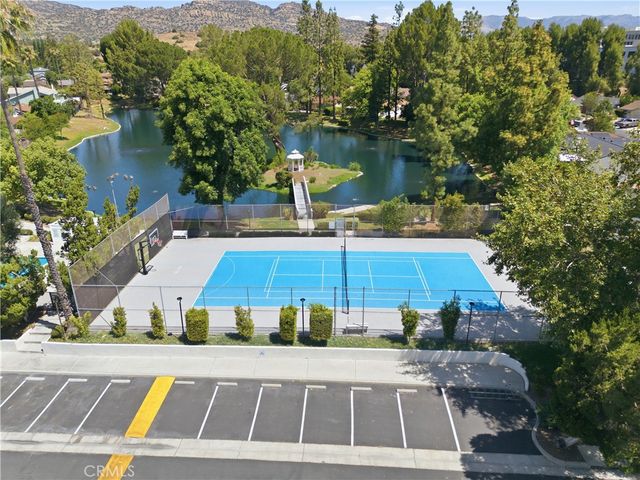 8356 Ducor Avenue, Canoga Park, CA 91304