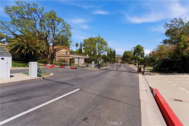 8356 Ducor Avenue, Canoga Park, CA 91304