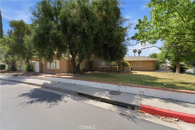 8356 Ducor Avenue, Canoga Park, CA 91304