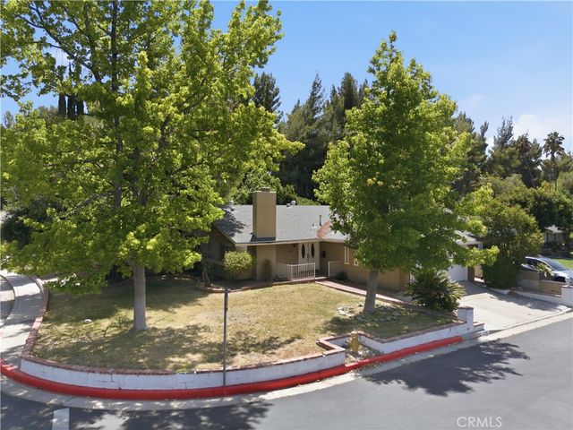 8356 Ducor Avenue, Canoga Park, CA 91304