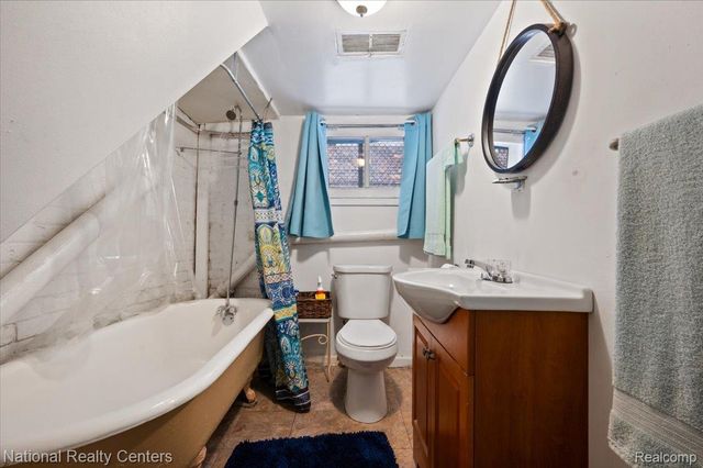 1364 Seward Street, Detroit, MI 48206