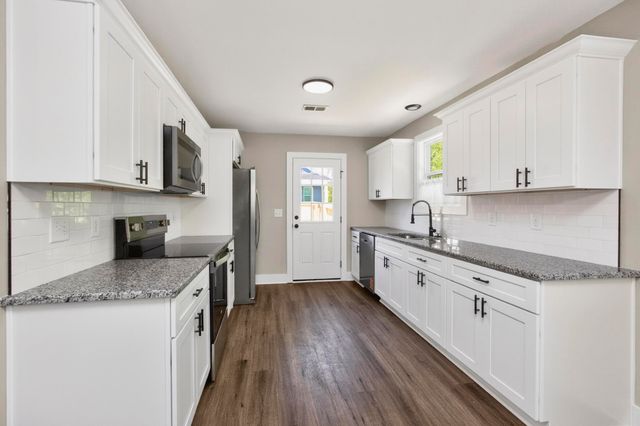206 Ross Ave Unit 110, Gallatin, TN 37066