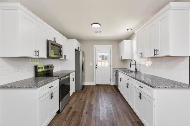 206 Ross Ave Unit 110, Gallatin, TN 37066