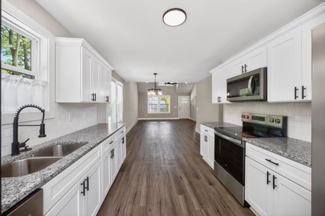 206 Ross Ave Unit 110, Gallatin, TN 37066