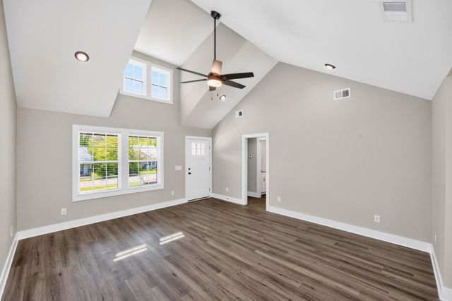 206 Ross Ave Unit 110, Gallatin, TN 37066