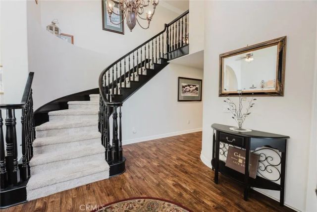 27550 Alta Knoll, Saugus, CA 91350