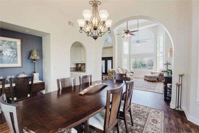 27550 Alta Knoll, Saugus, CA 91350