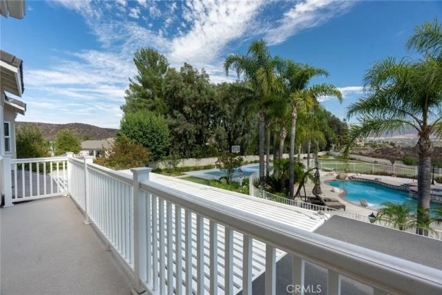 27550 Alta Knoll, Saugus, CA 91350