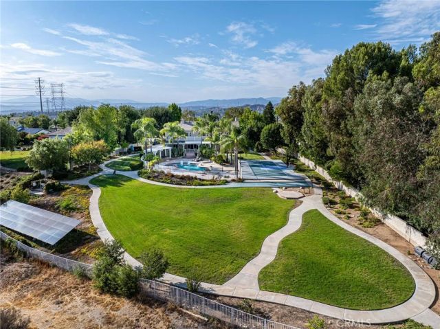 27550 Alta Knoll, Saugus, CA 91350