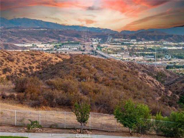 27550 Alta Knoll, Saugus, CA 91350