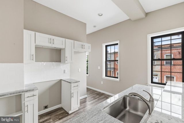 1001 S CAREY ST, Baltimore, MD 21223