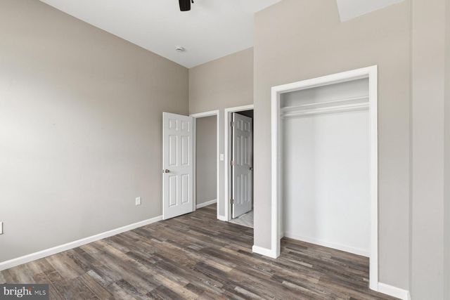 1001 S CAREY ST, Baltimore, MD 21223