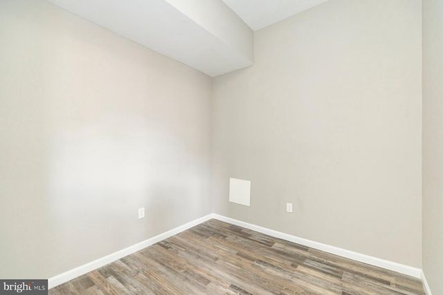 1001 S CAREY ST, Baltimore, MD 21223