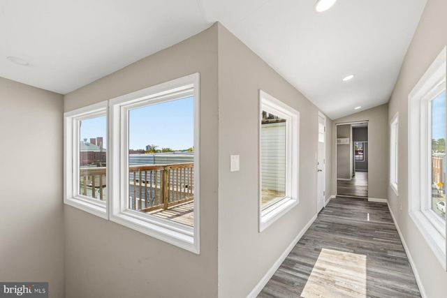 1001 S CAREY ST, Baltimore, MD 21223