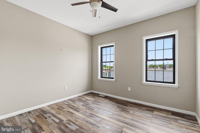 1001 S CAREY ST, Baltimore, MD 21223